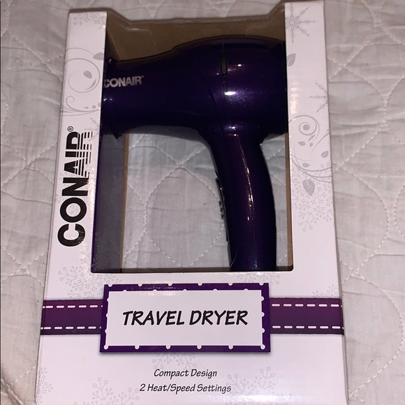 Brand new CONAIR travel size hair dryer - Picture 1 of 4